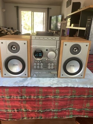 Philips Stereo Model mcm 530 . Everything Work Tested with remote . Great buy !
