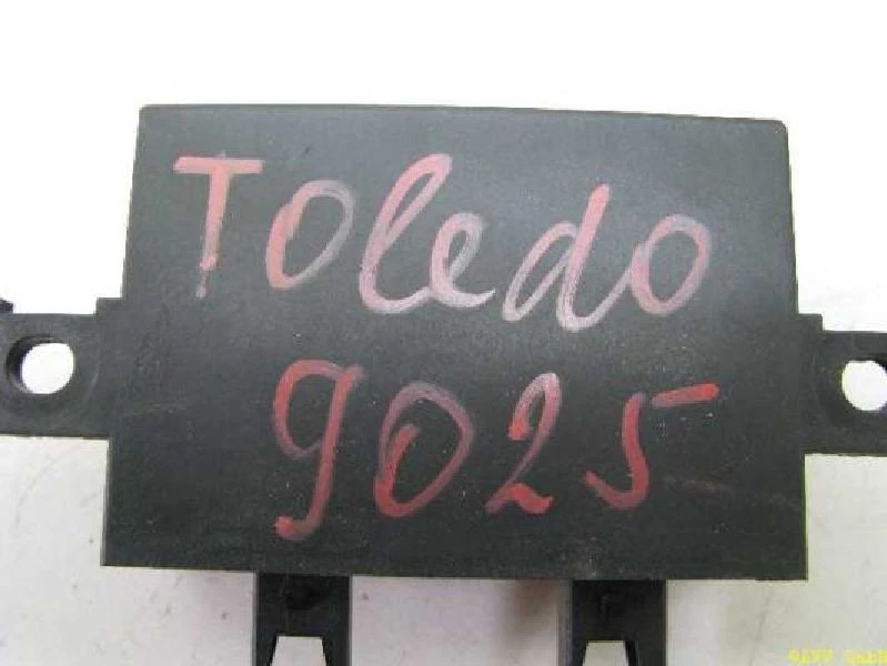 ECU Seat Toledo (1L2) Sedan 1.6 i CL,GL (1F) 0261203611 / 612 / 8A0907311AJ - Immagine 4 di 4