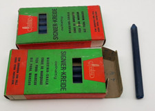 2 Pack mit 17 St&uuml;ck SIGNIER-KREIDEN / Forstkreiden BLAU, &Oslash; 8 mm - 1960er