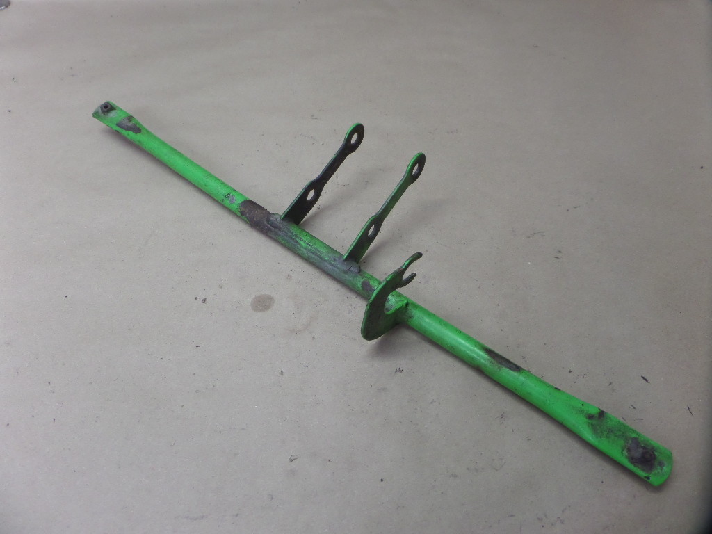 2001 KAWASAKI MOJAVE KSF250 A FRONT PLASTIC FAIRING MOUNT | eBay UK