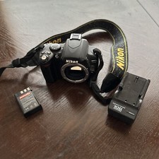 Nikon D40 6.1 MP Digital SLR Camera - Black Body only Battery And Charger Inc