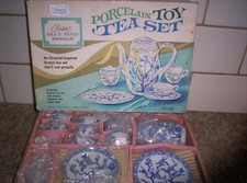 Vtg Sears Classic Blue Bird Design 23 Piece Porcelain Toy Tea Set Japan Org. Box