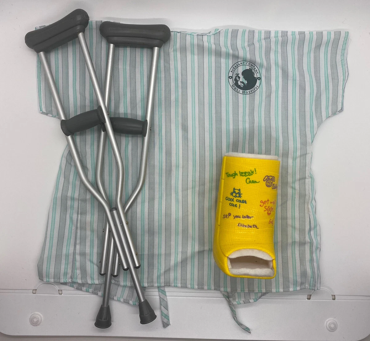 Pleasant Company American Girl Leg Cast Crutches Hospital Gown Set