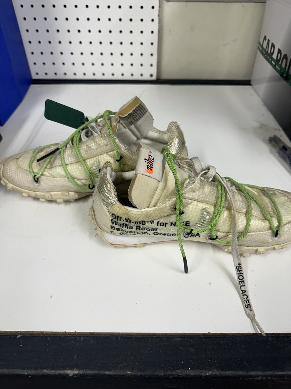 OFF WHITE X NIKE Taglia 11 5 Nike Off White x Waffle Racer verde elettrico senza scatola