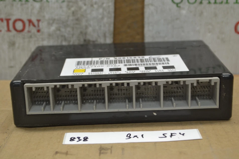 Módulo de control de carrocería GMC Acadia 2007-2011 BCM 20815898 unidad 838-5F4 Bx 1 Foto 3 de 3