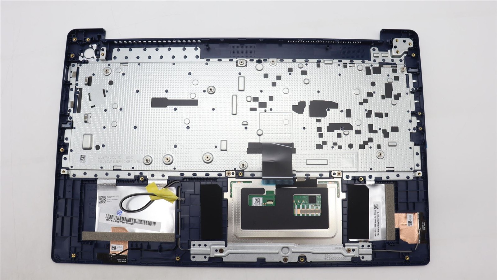 Lenovo Upper Case ASM SPA L82X7 ABFP NBL 5CB1L45597 | eBay