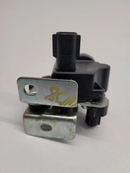 2009 09 JEEP LIBERTY BACK GLASS LOCK ACTUATOR - Image 4 of 4