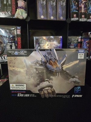 Takara Tomy Zoids RMZ-001 Blade Liger Model Kit Japan Realize RMZ 