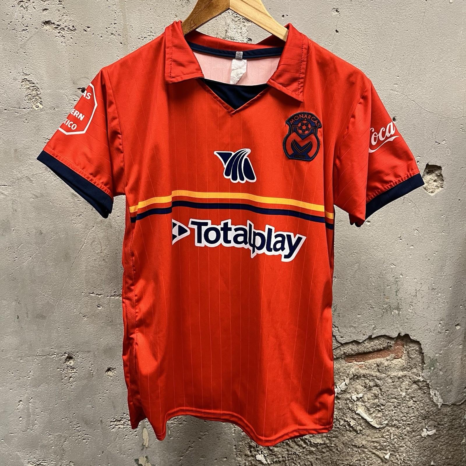 Monarcas Mexico Totally Futbol Soccer Red Jersey Kansas City Southern Medium M