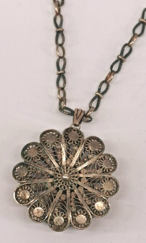 9125460 Antique Filigran-Anhänger An Sterling Silver Chain 5x4x1cm ...