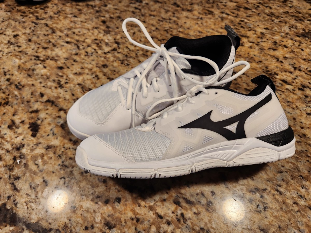 mizuno women's wave supersonic 2 volleyball shoes