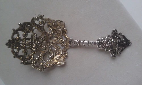 Vintage Gorham Bon Bon / Nuts Spoon Sterling Silver Open Work Cherubs & Flowers