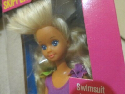 Wet 'n Wild Skipper  4138 ,1989 nrfb  swimsuit changes color in water then back.