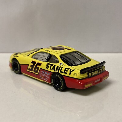 1998 98 Pontiac Grand Prix Stock Car Matt Hutter Collectible