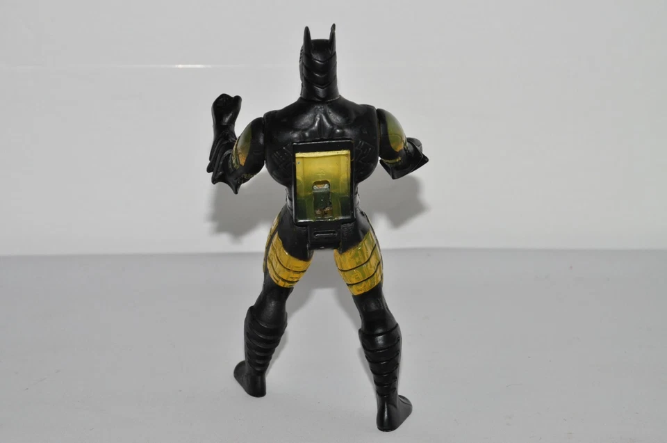 Figura de acción Kenner 1995 DC Batman 5" amarillo claro Foto 3 de 4