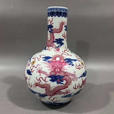 Unique Collectable Art Handmade Painting Famille Rose Porcelain Dragon Vase