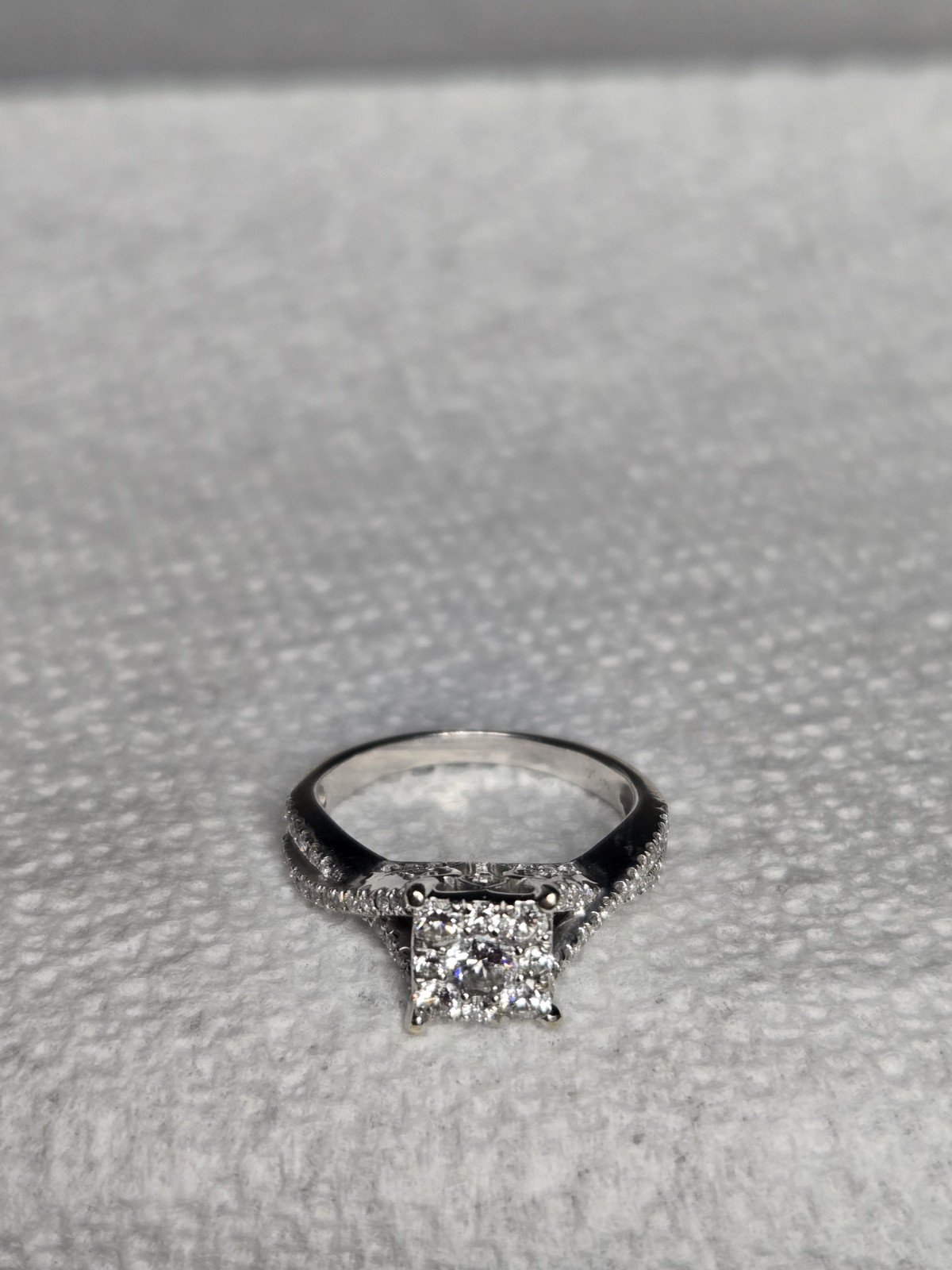 Zales 3/4 CTW Diamond Cluster Engagement Ring 14K White Gold Criss-Cross Shank