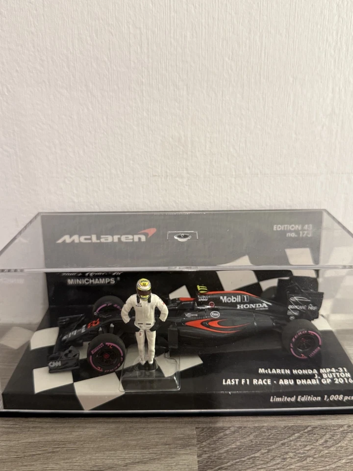 Minichamps McLaren MP4-31 #22 Abu Dhabi GP 2016 - Jenson Button Foto 4 de 4