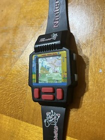 Nintendo Super Mario Bros. World 4 LCD Game Watch Wristwatch Black/Red (1991)