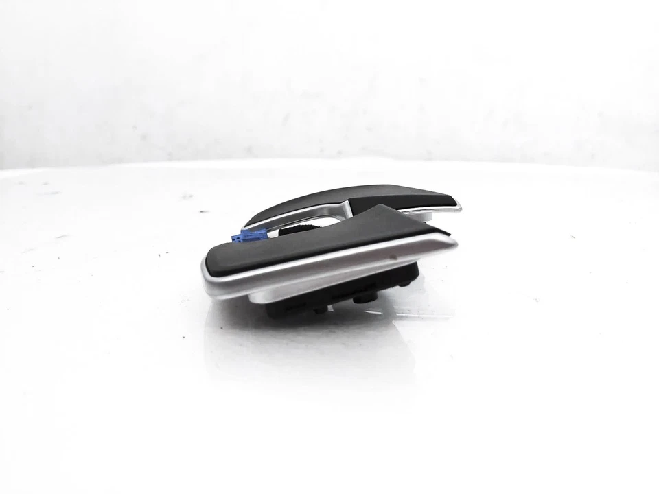 2019-2024 Bmw 330I Steering Wheel Paddle Shifters Pair 61-31-9-372-496 - Image 3 of 4