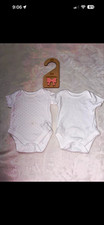 Newborn Unisex 2 Pack Short Sleeve Bodysuits White & Pink Heart Print