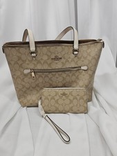 Coach Signature Tote Bag Matching Wristlet Wallet Set Beige Tan
