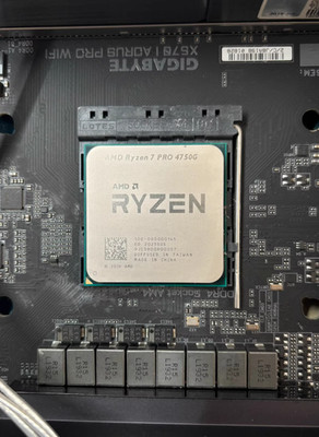AMD Ryzen 7 PRO 4750G CPU Processor AM4 R7 PRO 4750G Desktop 3.6GHz 8Core 65W