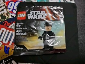LEGO Star Wars 5004406 First Order General Polybag  Sealed