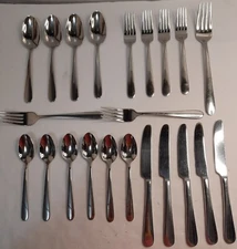 Oneida Stainless Flatware Mixed Lot Of 22,ButterKnives,Spoons,and Forks