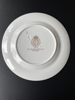 英国製 最高級ライン WORCESTER【HYDE PARK】プラター Vintage Royal Worcester Hyde Park Bread and Butter Plate - EUC! | eBay