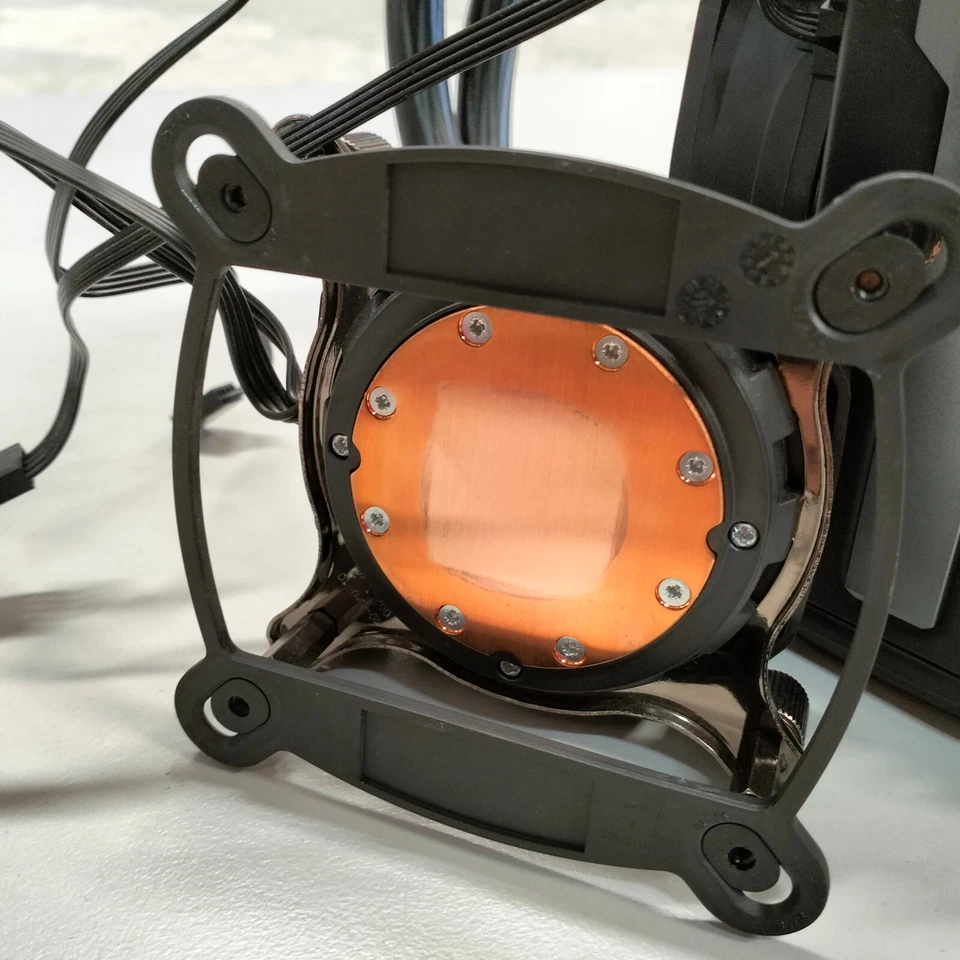 Corsair Hydro H80i v2 Intel Liquid CPU Cooler CW-9060024-WW - Image 3 of 4