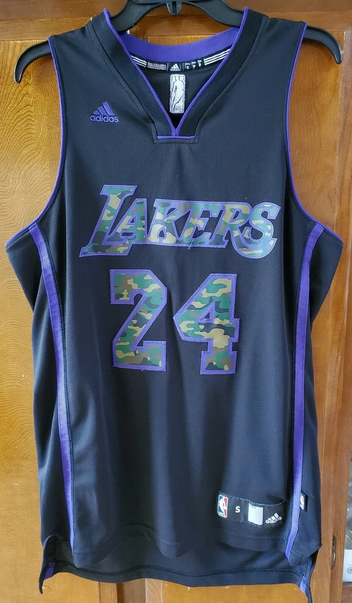 Kobe Bryant Black Mamba Jersey 