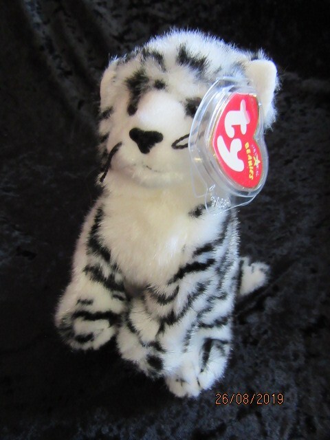 TY BEANIE BABY TUNDRA - WHITE TIGER - MINT CONDITION - RETIRED WITH TAGS