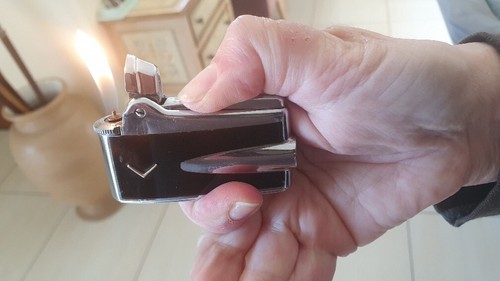 Lighter Ronson Veraflame, Unusual Gold, Lacquer Brown Perf. Funzionante. Other - Picture 16 of 22