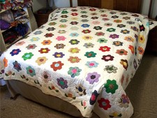 Flowers in the Snow, hand made quilt by Tim Lauer, 84" x 85", hand quilted