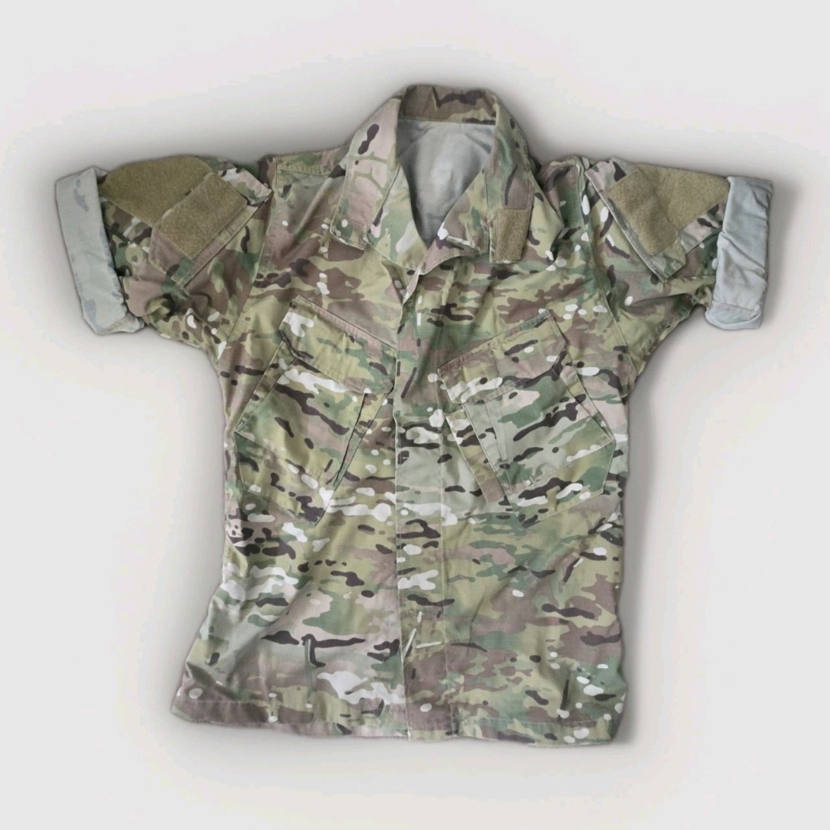 The Crye Precision G4 Field Shirt Army Custom Size MD R Multicam