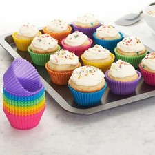 10 Silicone Cake  Muffin Cupcake Liners Reusable Baking Cups  Chocolate Molds 