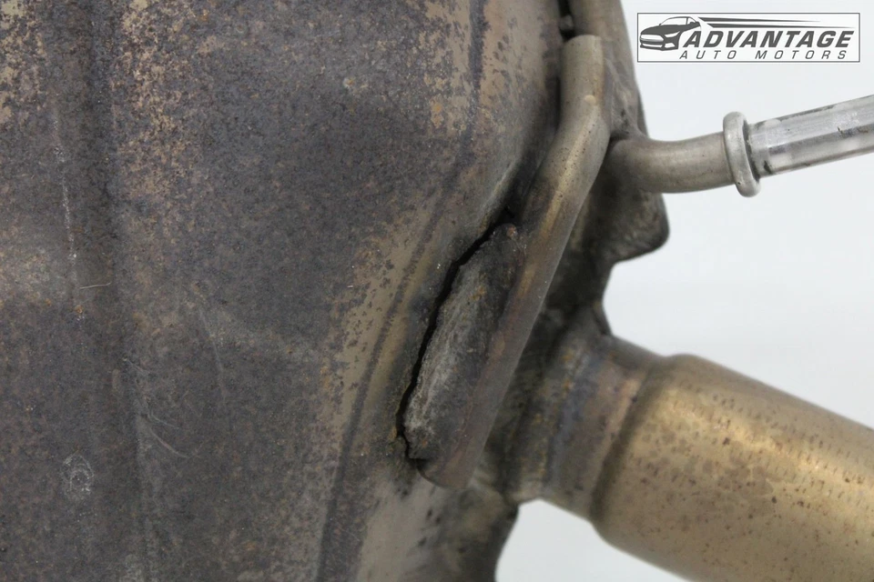 2015-2019 奥迪 A3 QUATTRO 2.0L L4 后排消声器 银器 响应器 原始设备制造商 — 第 3/4 张图片