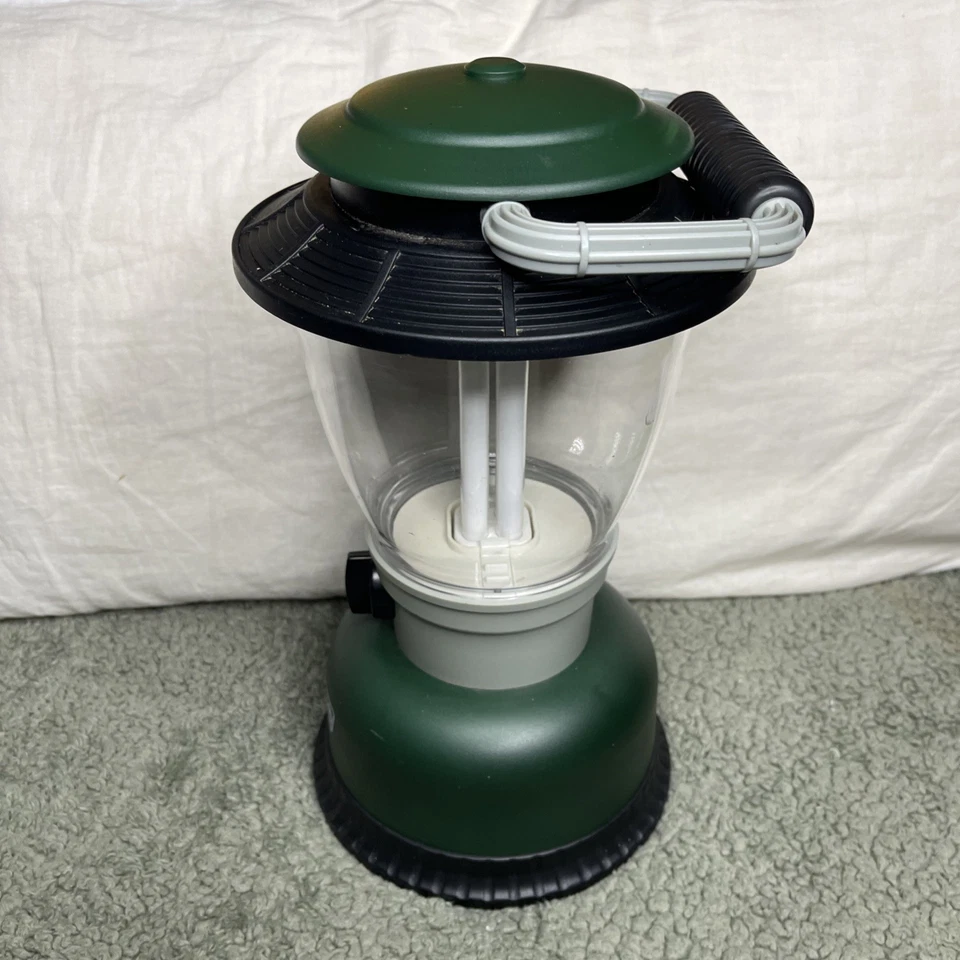 Linterna verde serie Coleman 5327 alimentada por batería linterna de camping probada funciona Foto 3 de 4