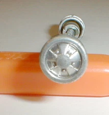 1 Pair Eldon Slot Car Chrome Wheels Long Shank Axle with Center Flat 1/32 Used