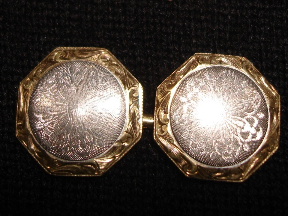 Gemelos grabados antiguos de oro amarillo de 14k y platino de finales de 1800-1912 Foto 3 de 4