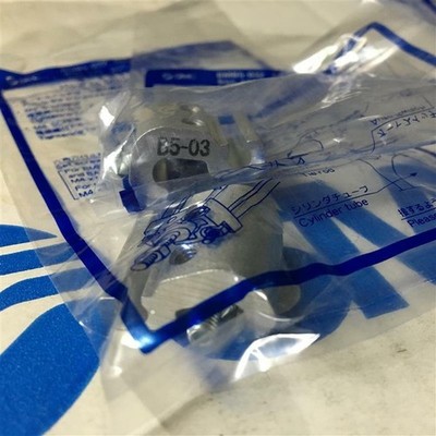 2pc New SMC magnetic switch installation code BMB5-032 *tm