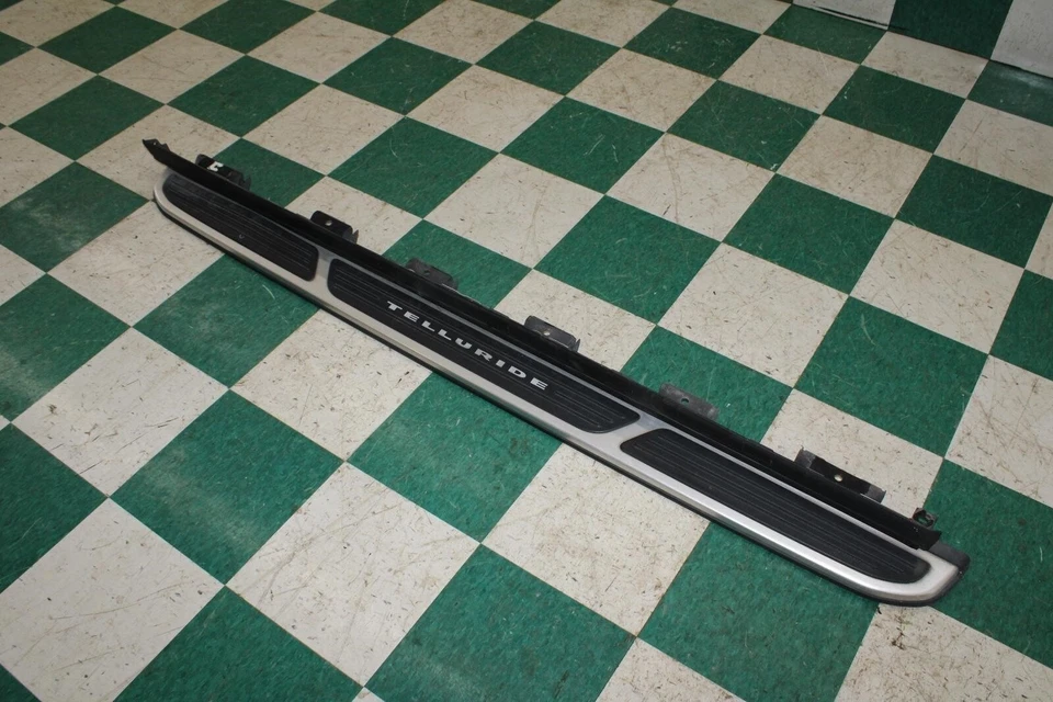 20-24 Telluride *DMG* Silver Passenger Right RH Running Board Side Step OEM WTY Foto 3 de 4