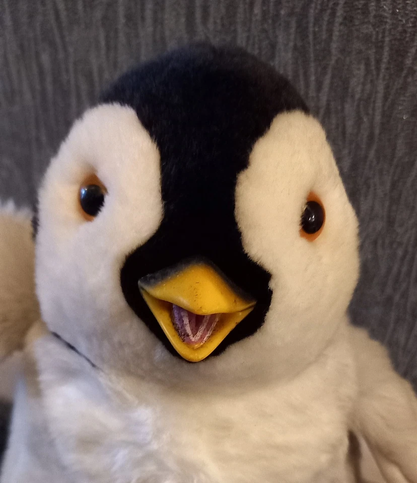 Vintage Happy Feet Soft Toy - Image 3 of 4