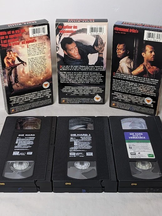 Die Hard Trilogie VF VHS – Piège de Cristal / 58 Minutes / Marche ou Crève (THX) - Image 2 of 3