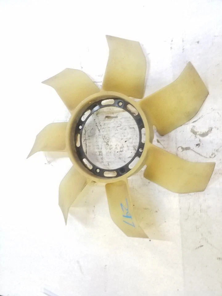 Hoja de ventilador 4-140 2,3 L | Se adapta a Ford Ranger 2001-2011 Foto 2 de 4