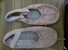 Dance Pre-Owned Ballet Shoes Bloch Kids 13.5M Leather Single Strap Full Sole
