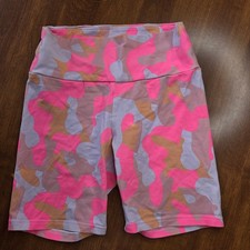 3 / $30 UGG Camo Print Bike Shorts Kids Medium Pink Gray Activewear