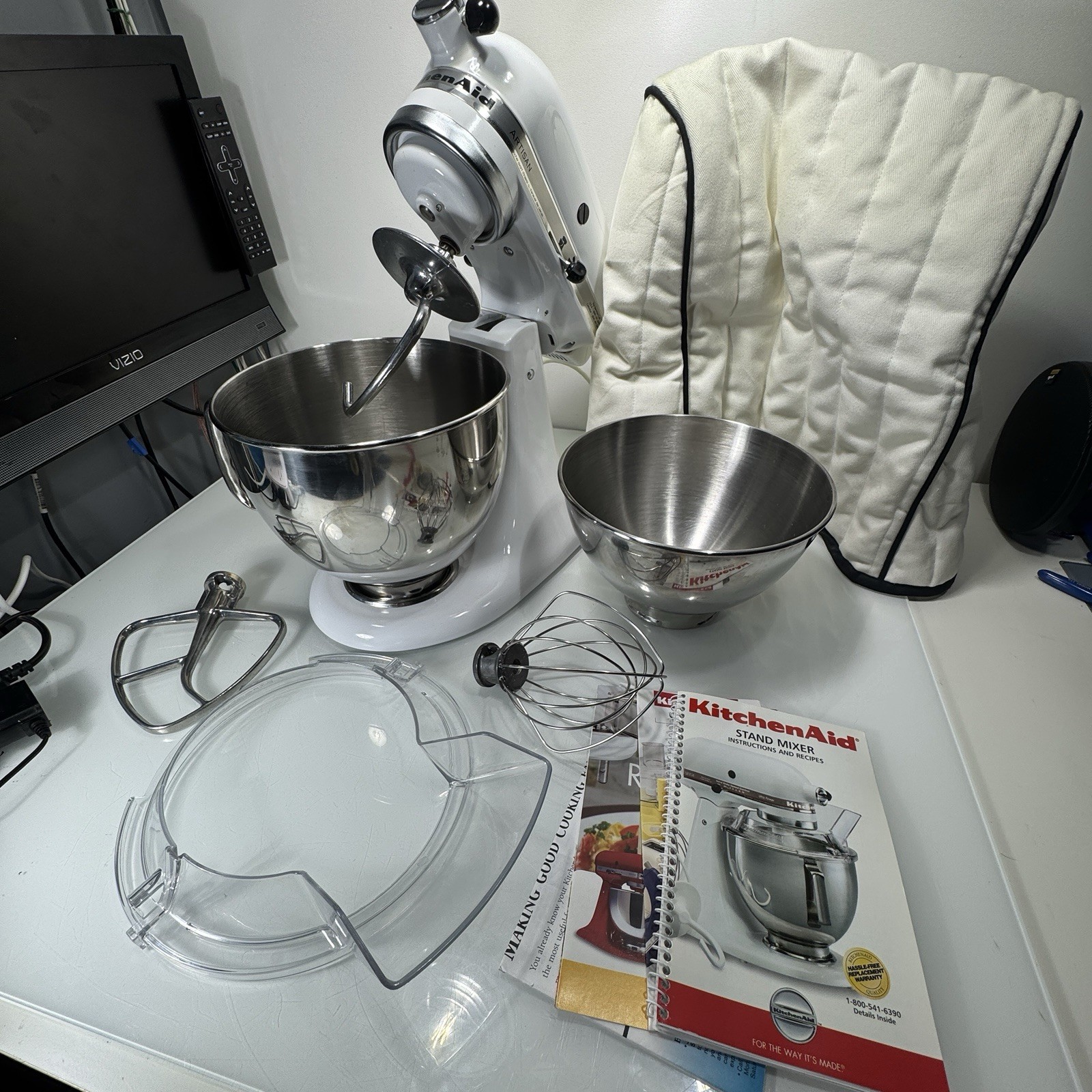 KitchenAid 5 Qt Artisan Stand Mixer in White with Stainless Steel Accessories and Cover-image