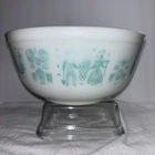Pyrex Amish Butterprint #403 Turquoise On White 2 1/2 Qt Mixing Bowl - Vintage